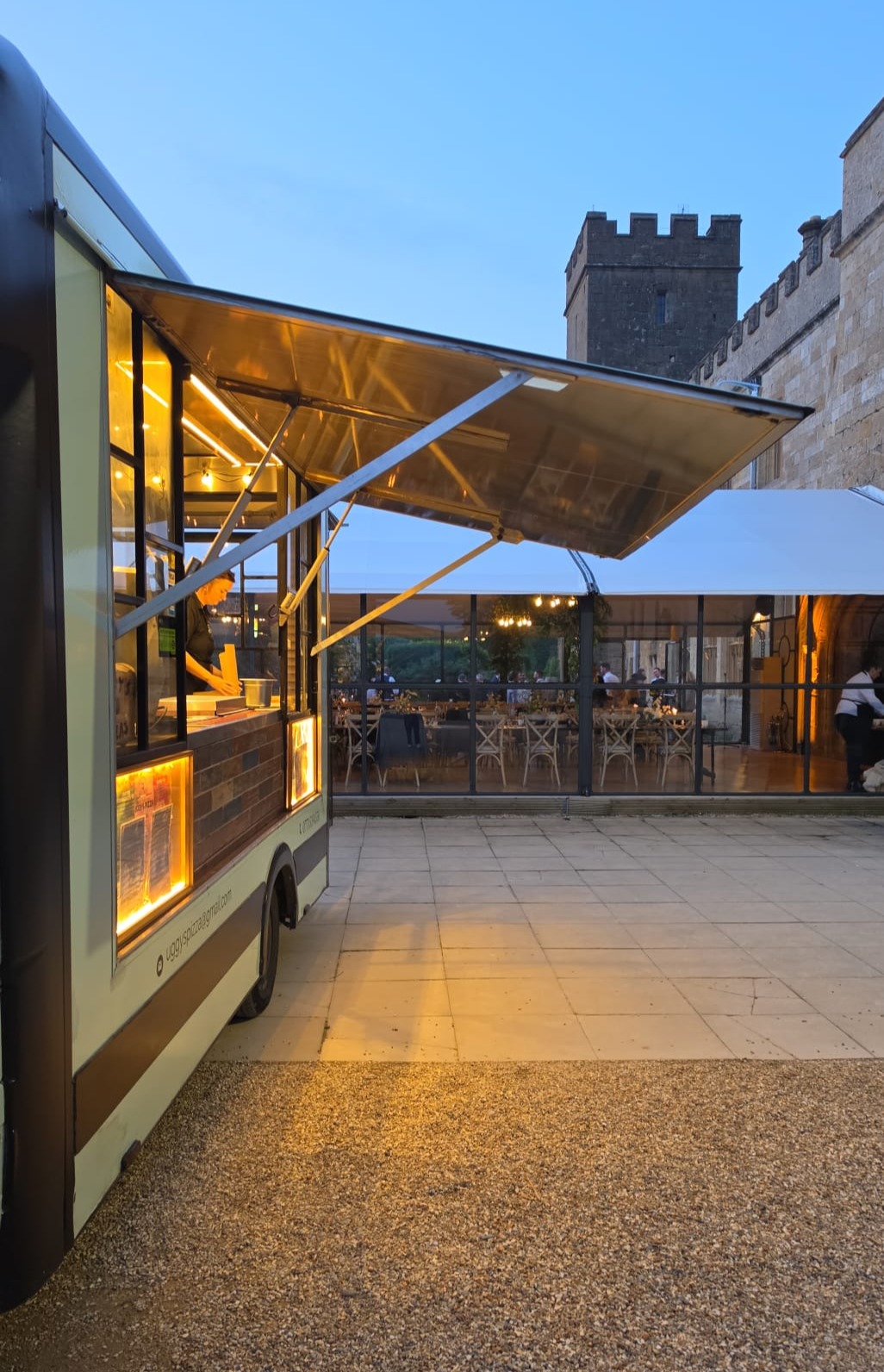 Uggy's Pizza van